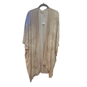 NWT LOTUS & LUNA KIMONOS SIZE  ONE SIZE